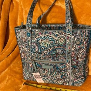 Vera Bradley NWT small tote